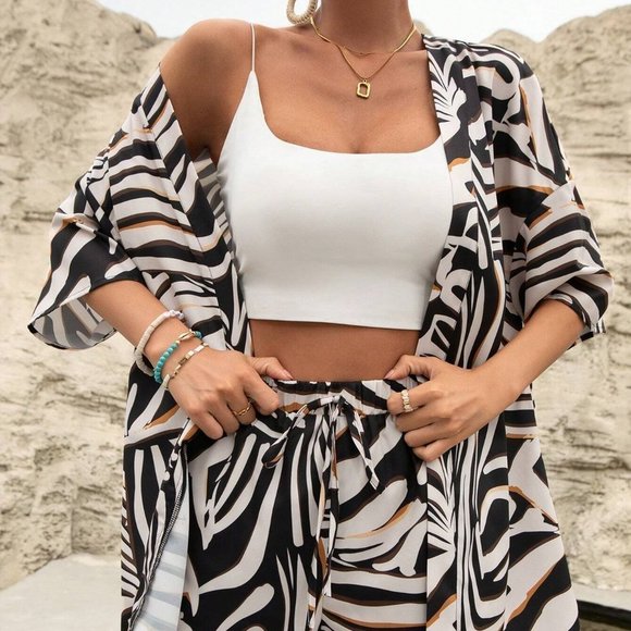 tan black Zebra Striped Blouse & Knot front shorts 2 piece coord set - Picture 4 of 6